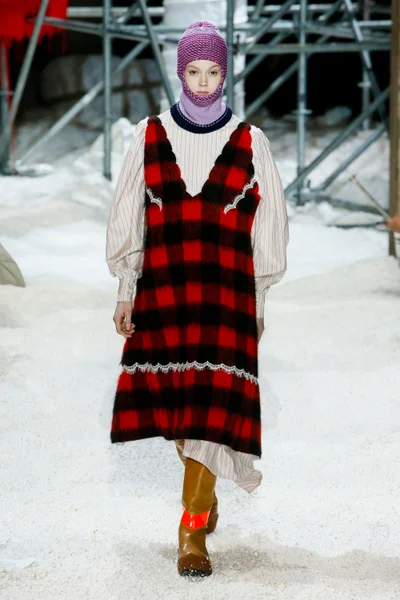 Look 36